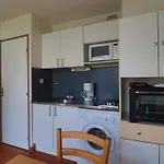 Bel T2 En Rez-de-jardin Avec Parking Privé à - Fr-1-472-197 Appartamento Sète
