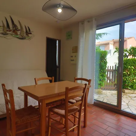 Appartamento Bel appartement T2 cabine en rez-de-jardin avec parking privé à Sète - FR-1-472-197 Sète