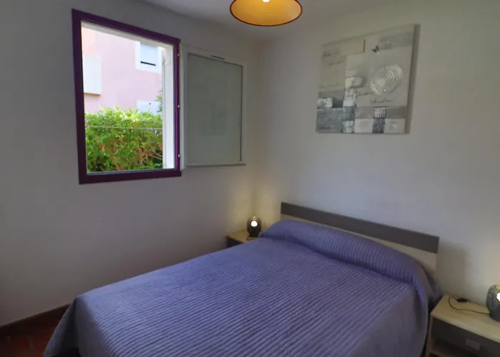 Bel appartement T2 cabine en rez-de-jardin avec parking privé à Sète - FR-1-472-197 Appartamento